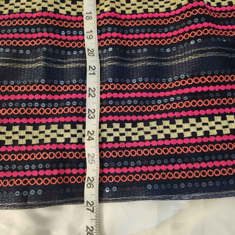 Trina Turk Navy and Maroon top - Picture 6 of 6